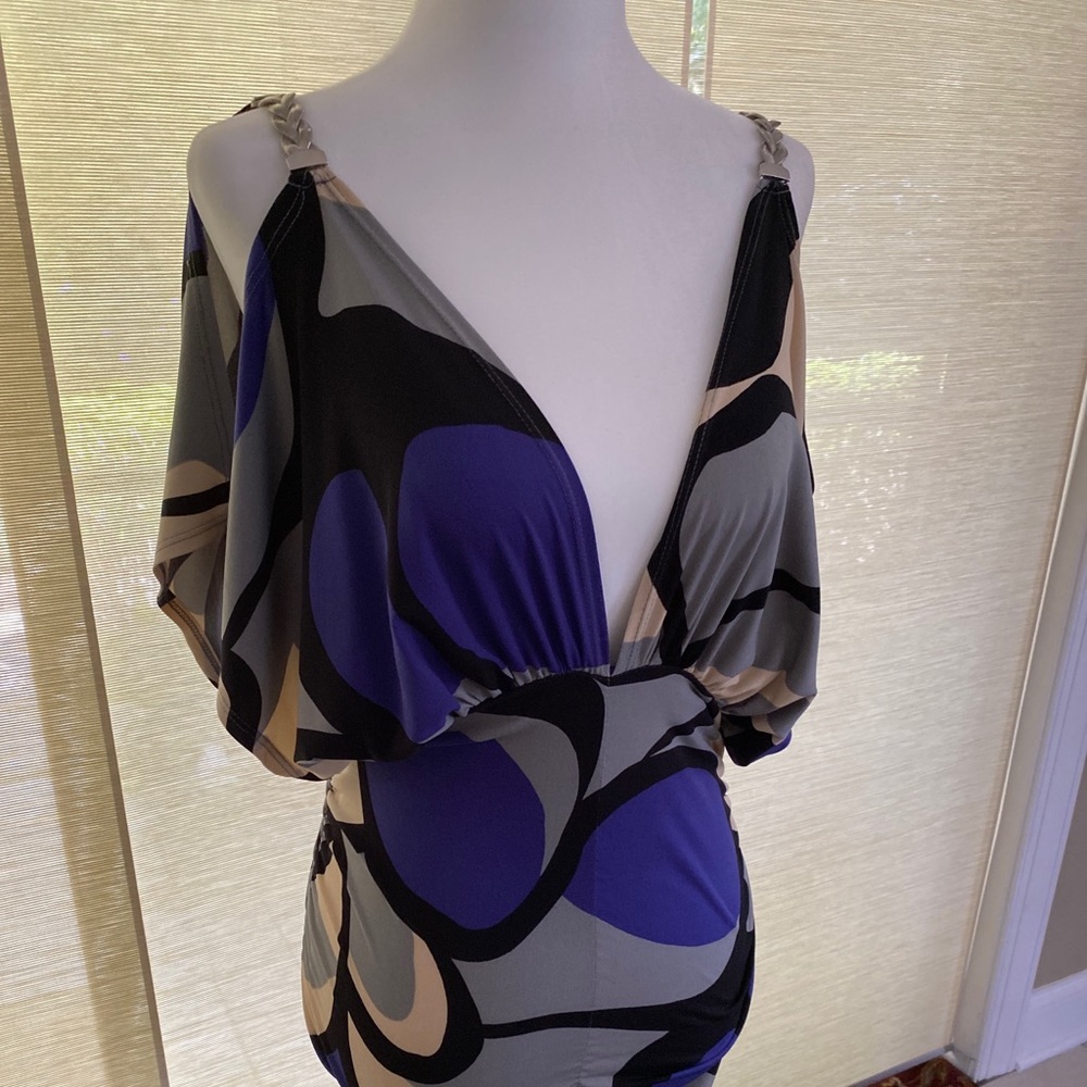 LunaLuna bodycon cold shoulder shirt